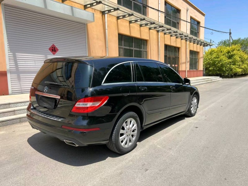 廊坊12年奔驰R8