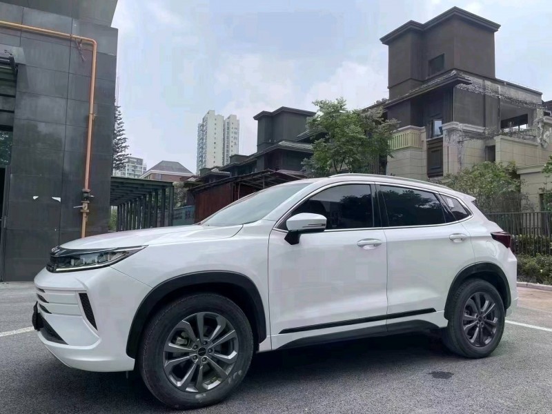 成都21年奇瑞星途3