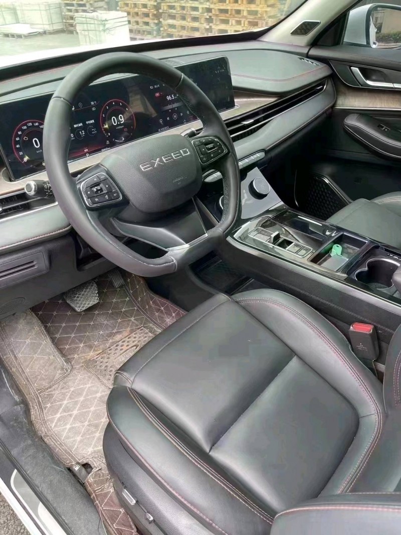 成都21年奇瑞星途5