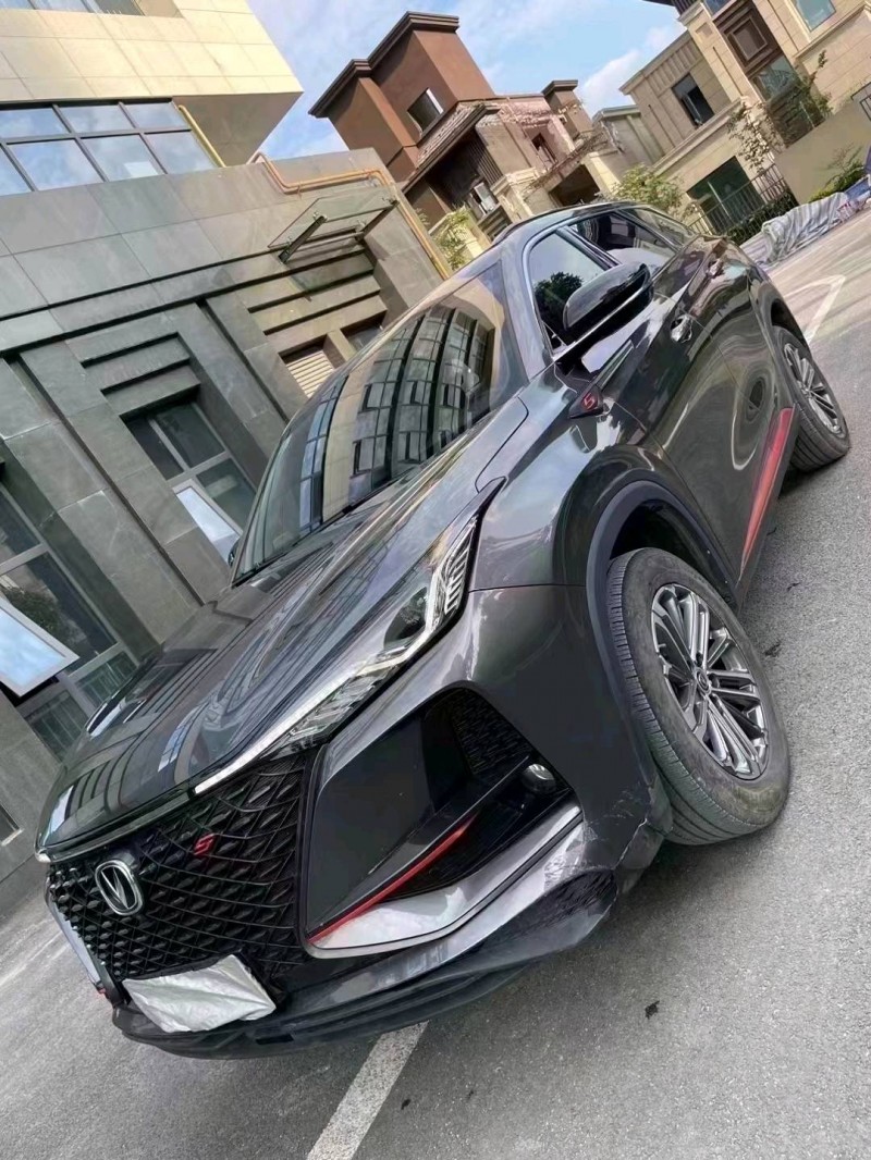 成都21年长安汽车CS752