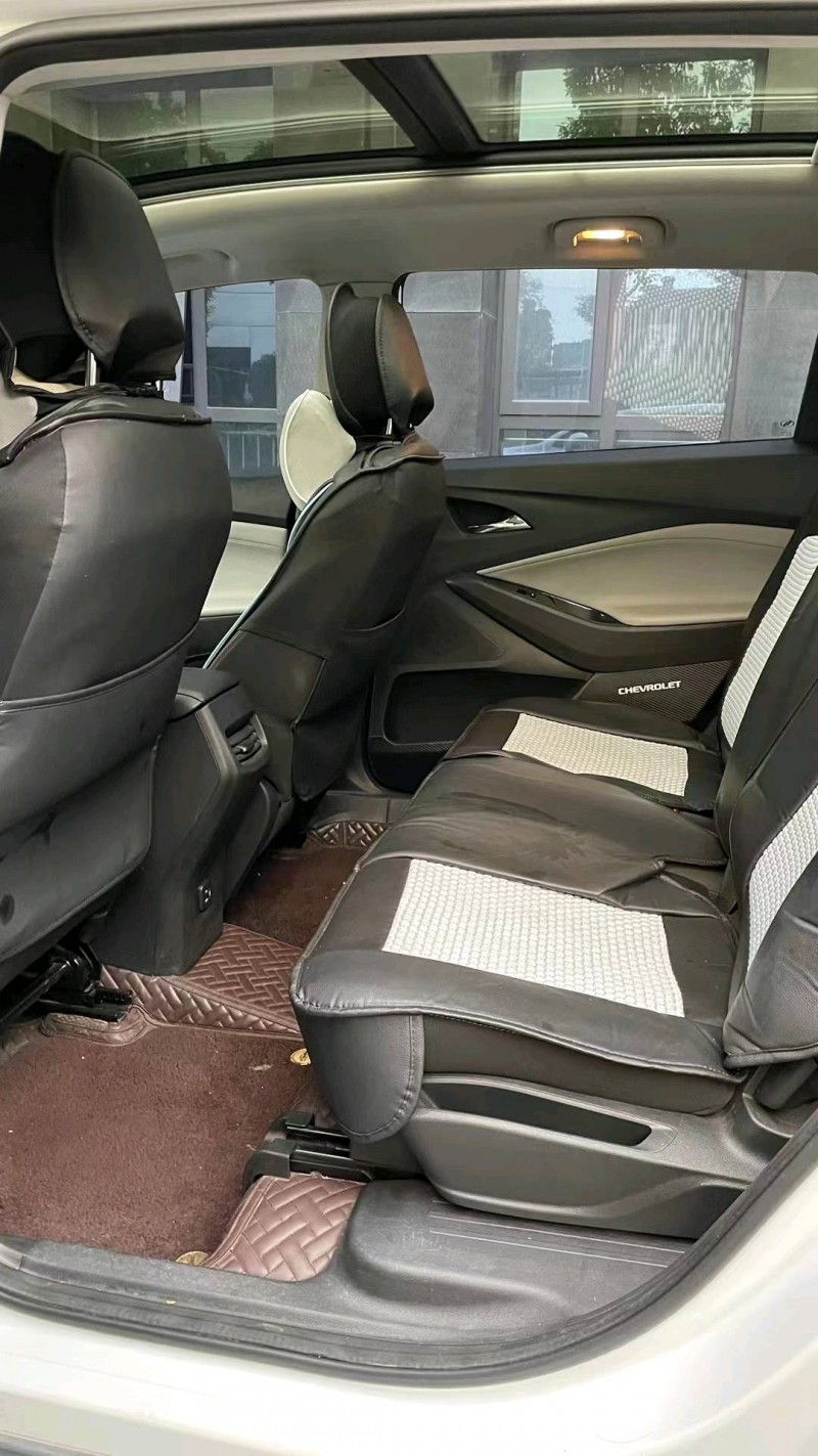 成都21年雪佛兰沃兰多7