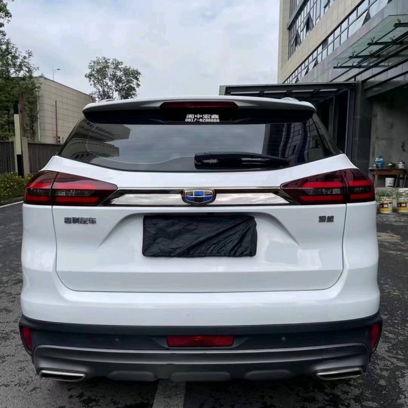 成都19年吉利博越3