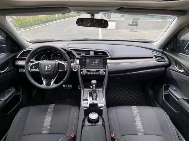 成都20年本田思域9