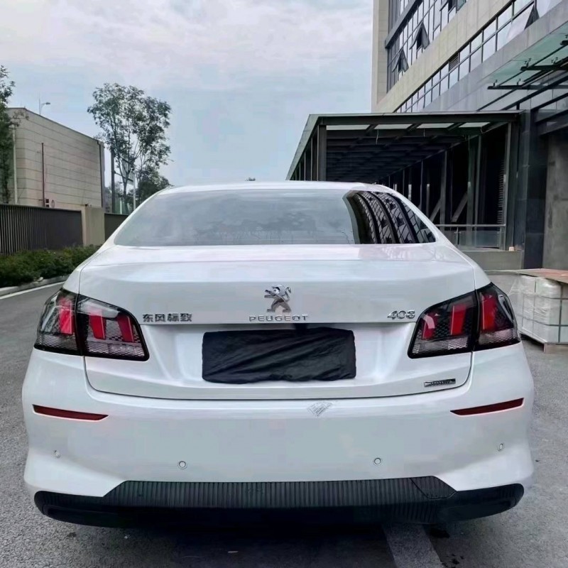 成都21年标致4084