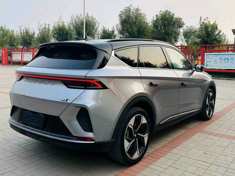 天津23年極狐汽車阿爾法3