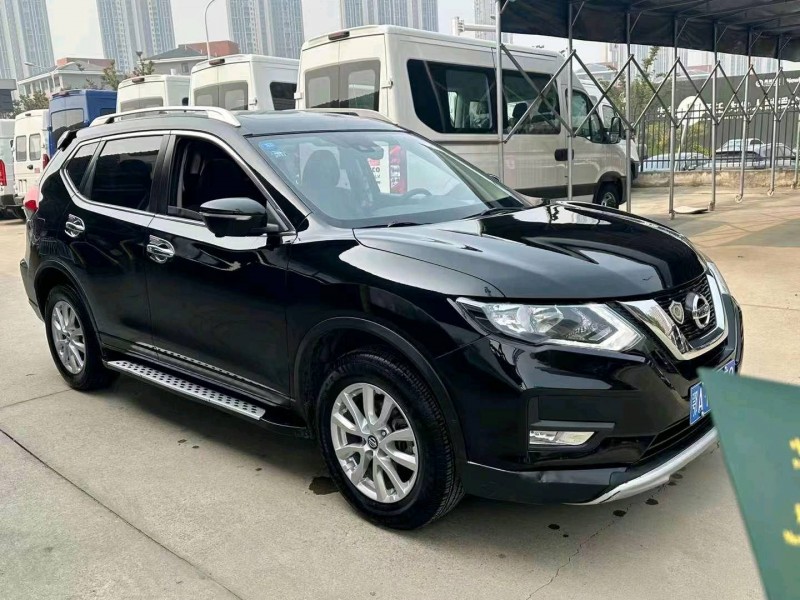 宜昌19年日產奇駿2