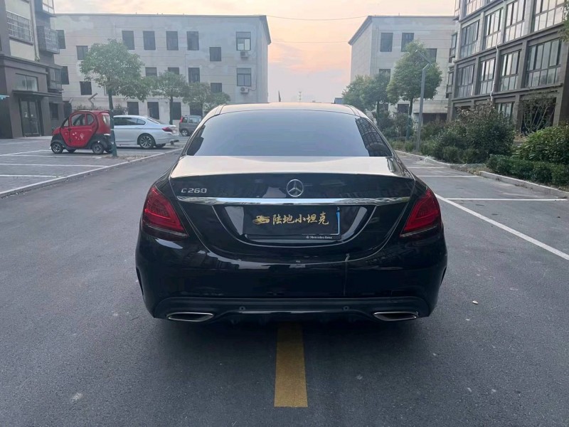 徐州19年奔驰C9