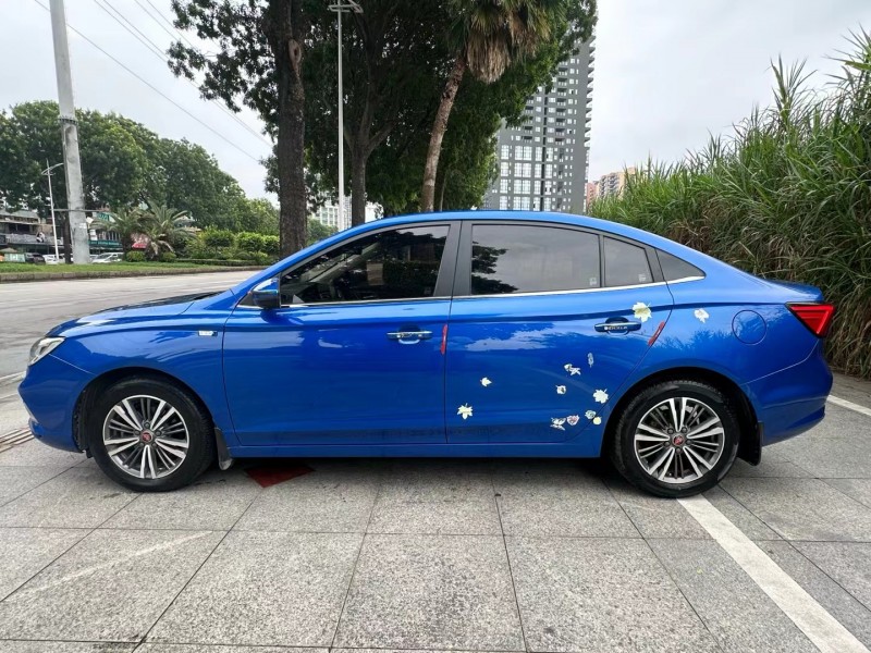 东莞18年荣威i57