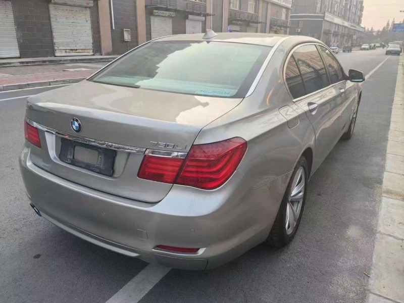 济宁12年宝马7系4