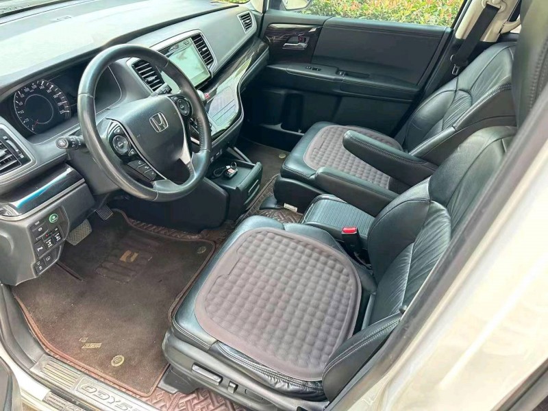 枣庄19年本田奥德赛3