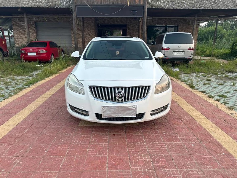 徐州12年别克君威1