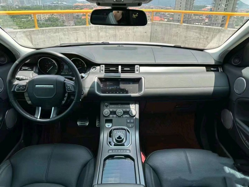 衡阳18年路虎极光5