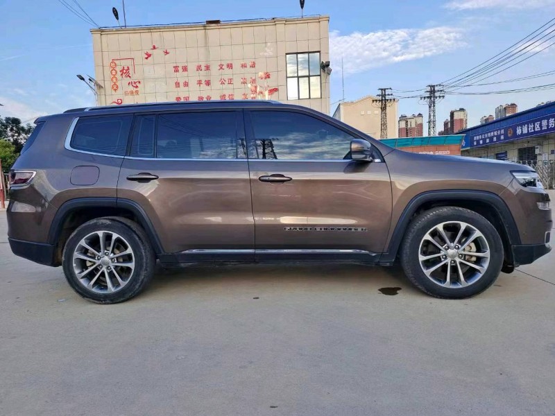 宜昌19年Jeep大切諾基3
