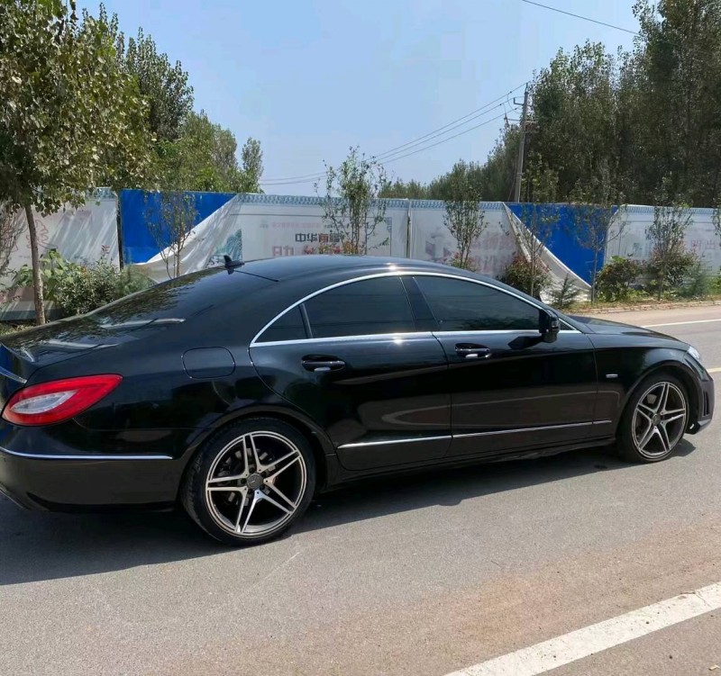 青岛12年奔驰CLS6