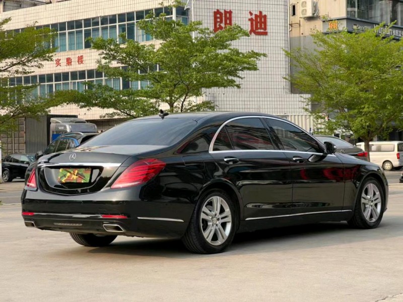 东莞17年奔驰S8