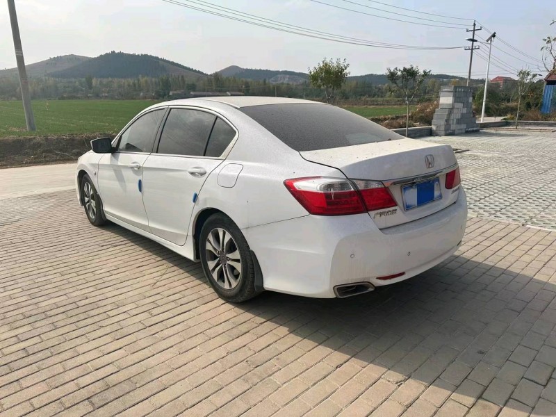 淄博14年本田雅阁8