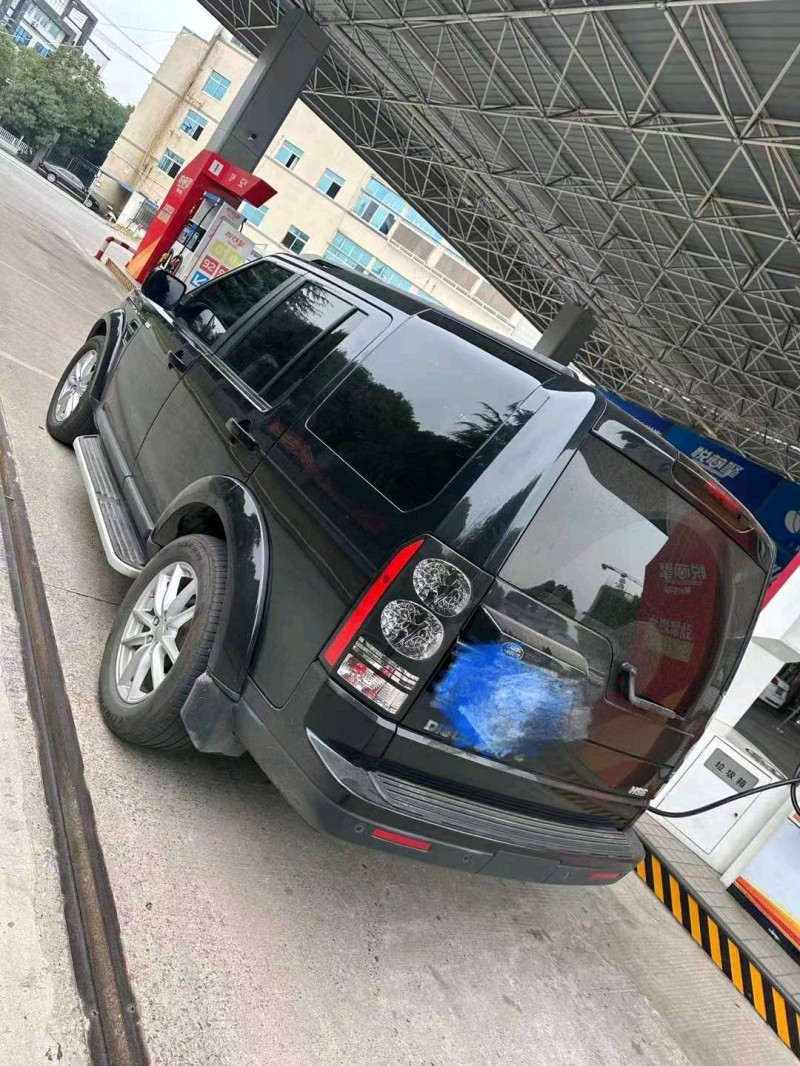 衡阳11年路虎发现9