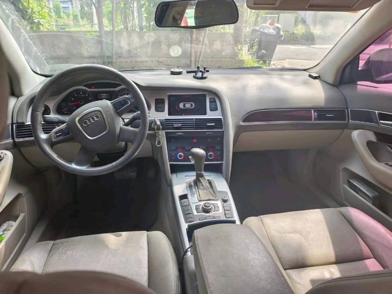 嘉兴11年奥迪A6L7