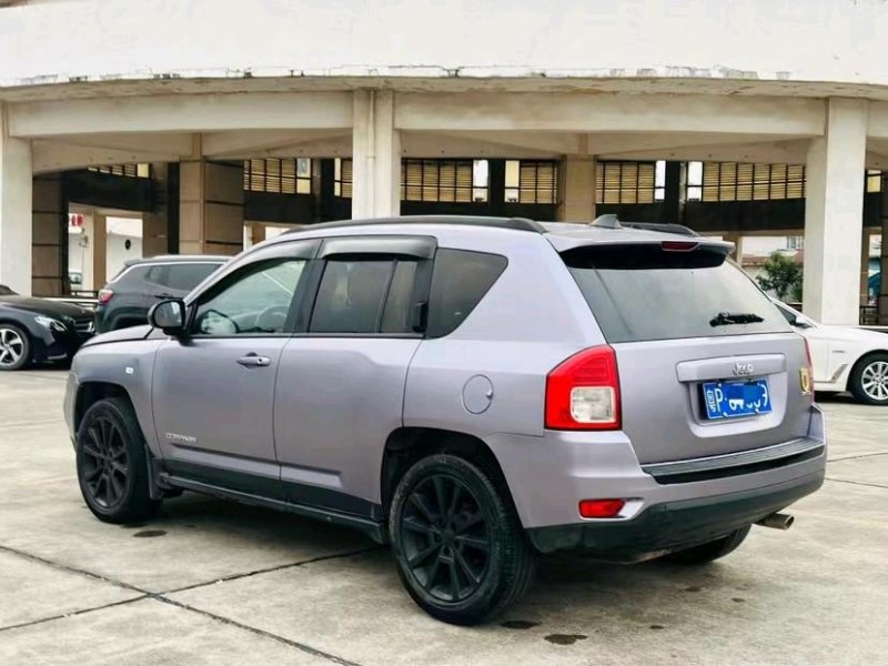 东莞13年Jeep指南者5