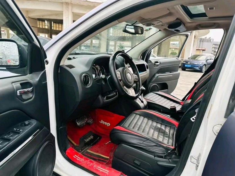 东莞13年Jeep指南者9