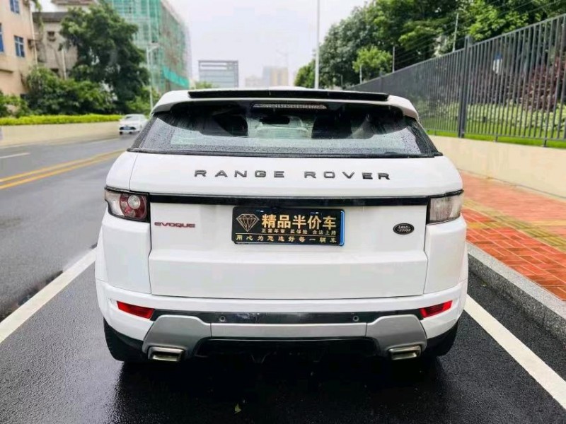 东莞12年路虎极光6