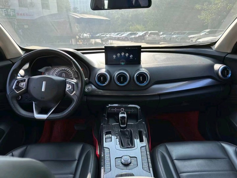 昆明18年長城汽車WEY VV75