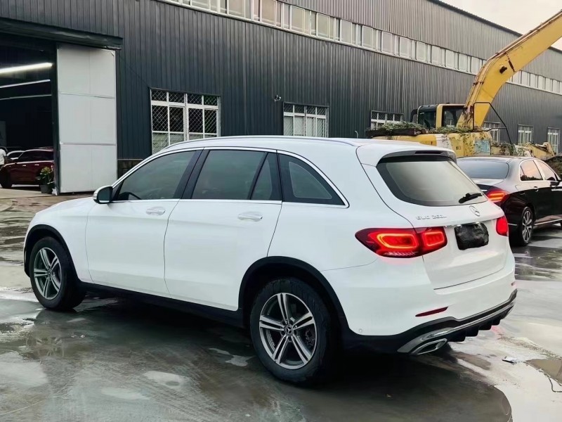 济宁19年奔驰GLC5