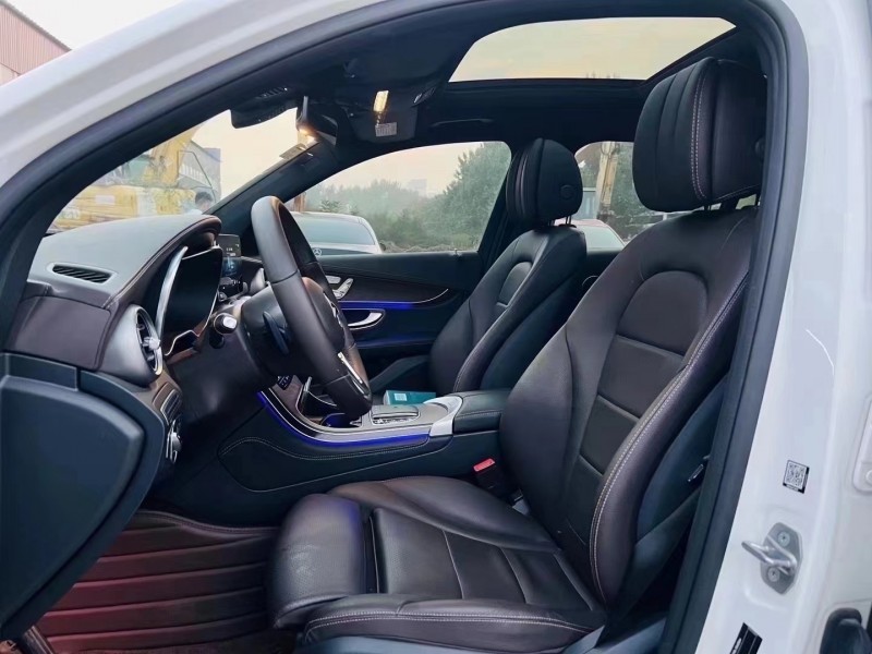 济宁19年奔驰GLC8