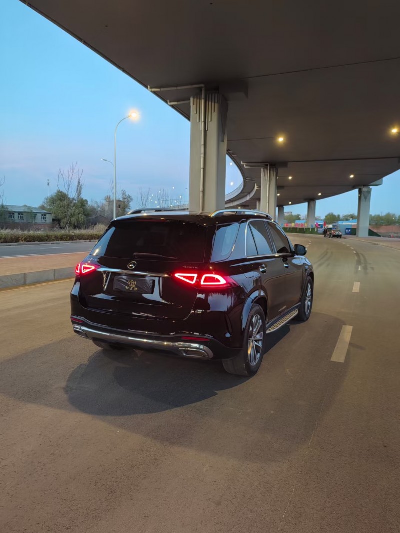 济宁22年奔驰GLE9