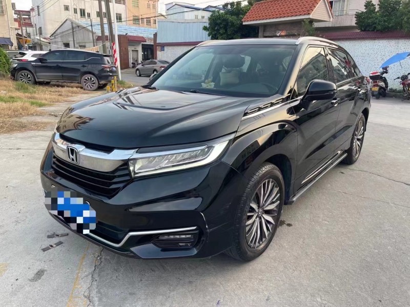 济宁20年本田冠道3