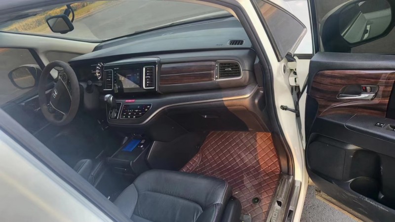 淄博16年本田艾力绅2