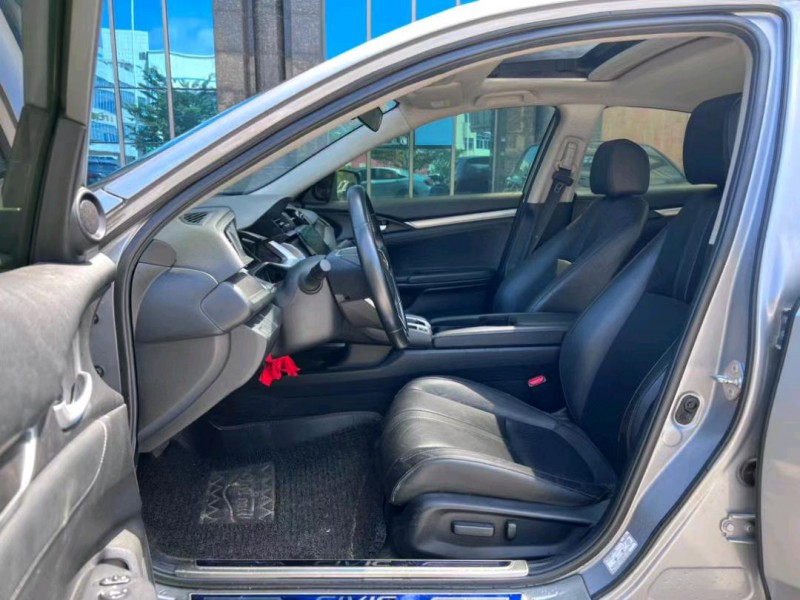 东莞18年本田思域6