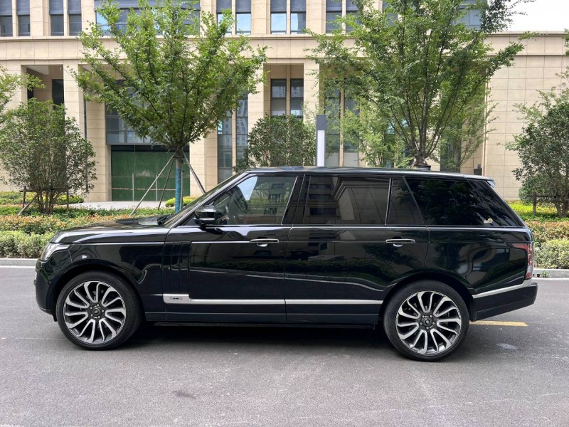 枣庄18年路虎揽胜行政8