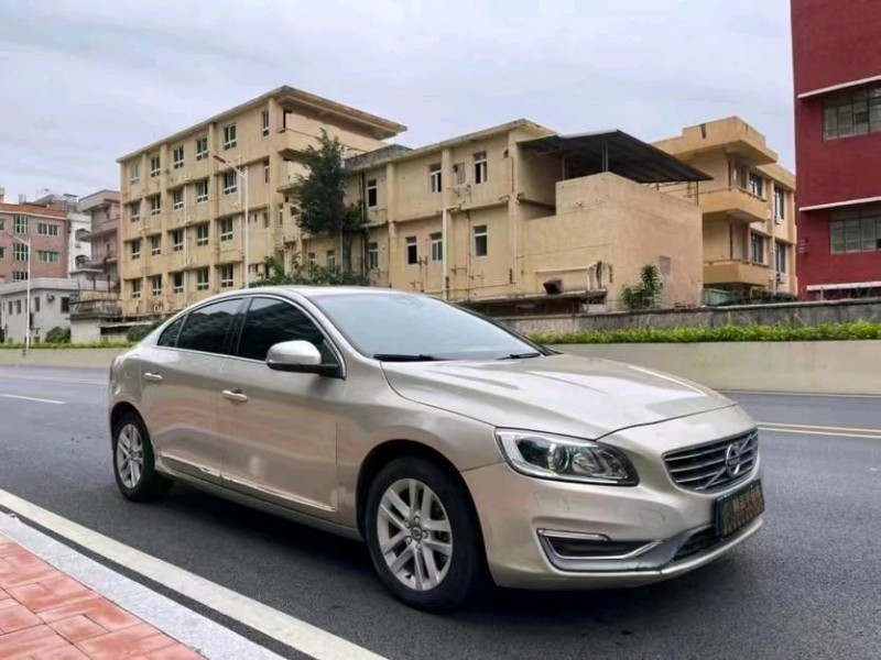 东莞16年沃尔沃S60L3