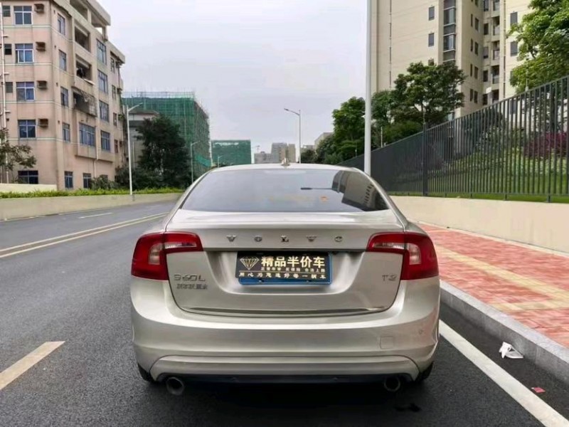 东莞16年沃尔沃S60L8