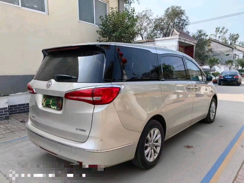 青岛19年别克GL88