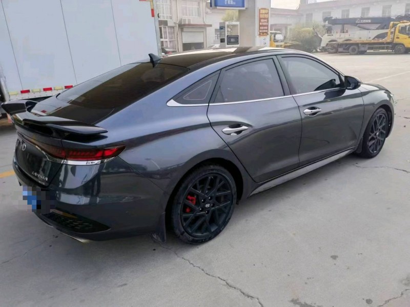 保定21年现代菲斯塔4