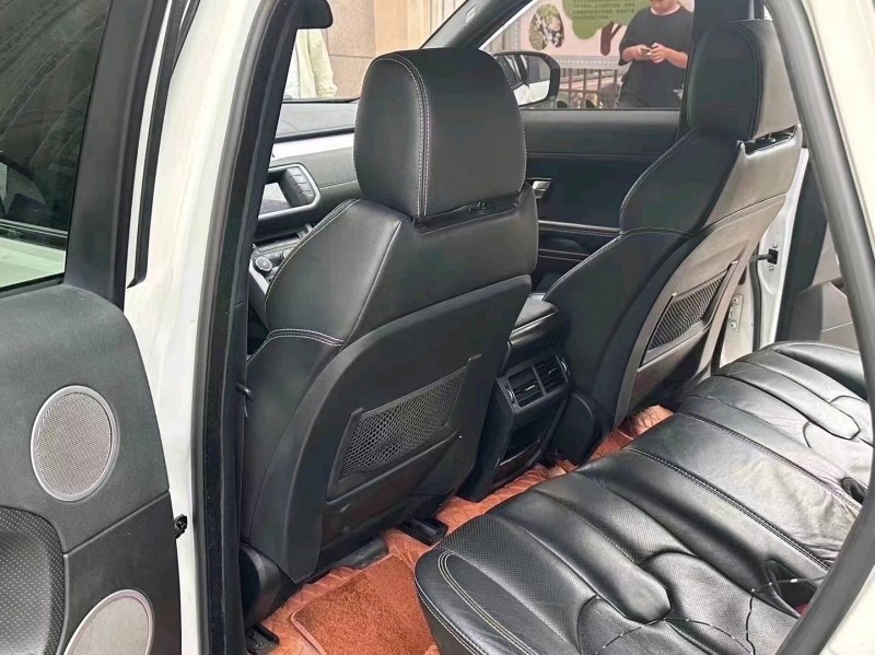 菏泽12年路虎极光7