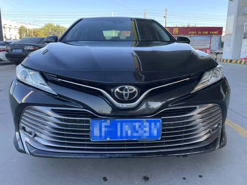 保定18年丰田凯美瑞1
