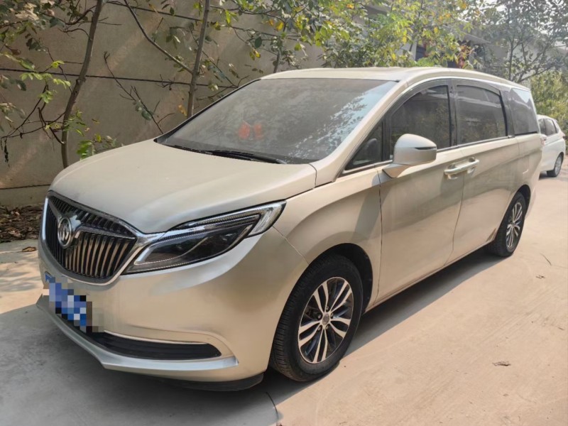 济宁18年别克GL82