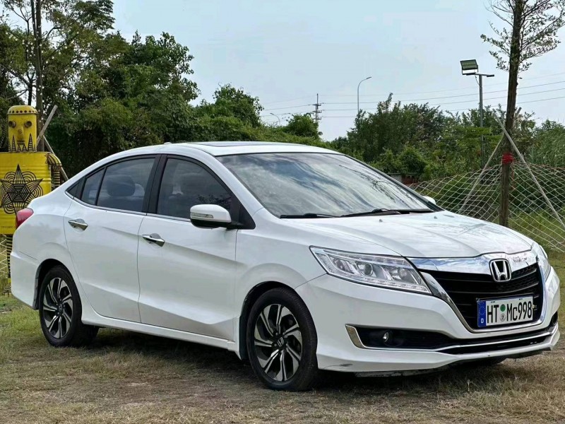 汕头18年本田凌派2