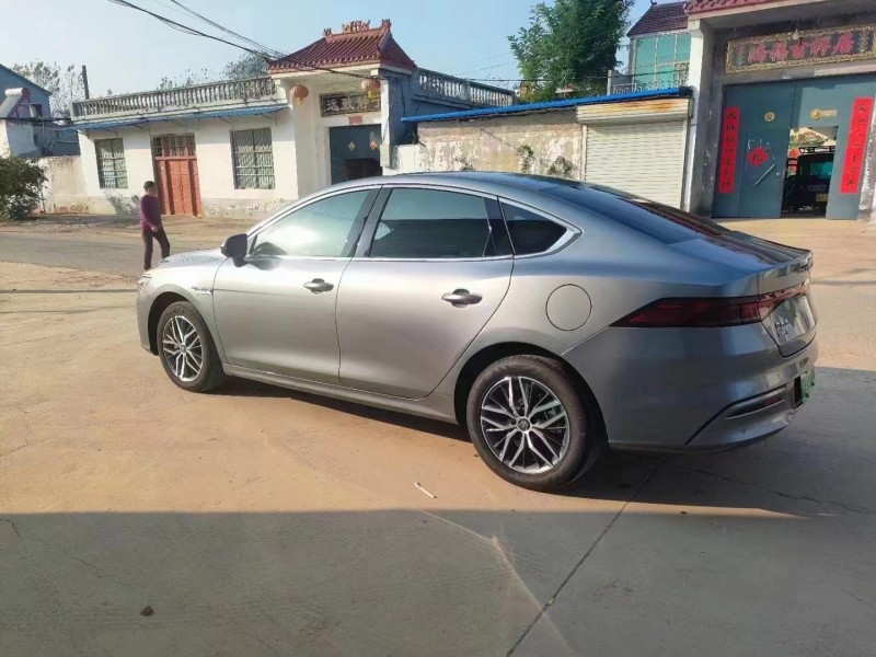 济宁23年比亚迪秦7