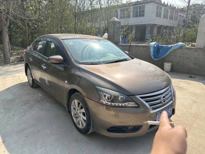 馬鞍山13年日產軒逸7