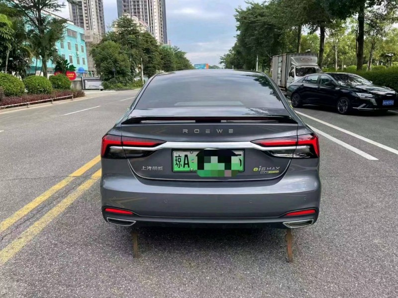 珠海21年荣威i69