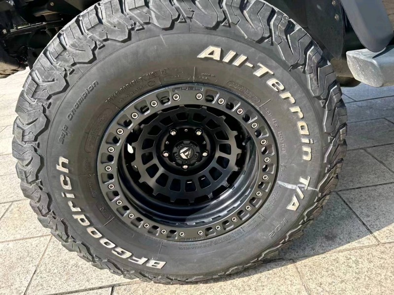 宜昌15年Jeep牧馬人8