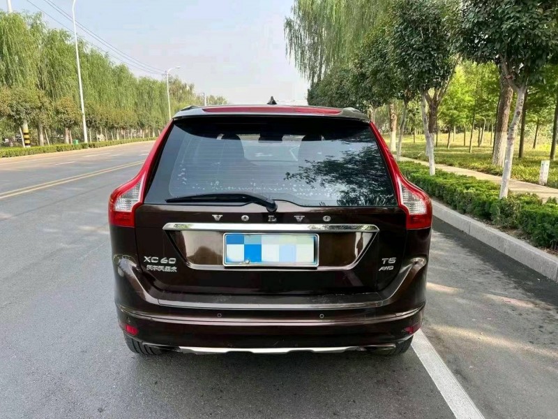 东营16年沃尔沃XC605