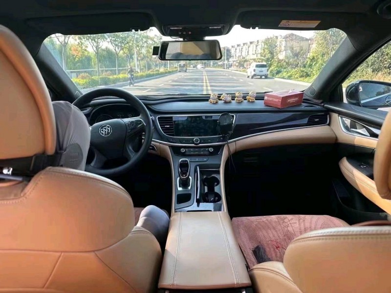 枣庄18年别克君越4