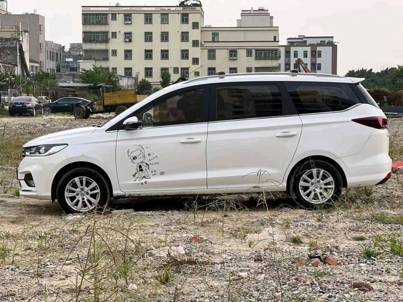 珠海19年寶駿3606