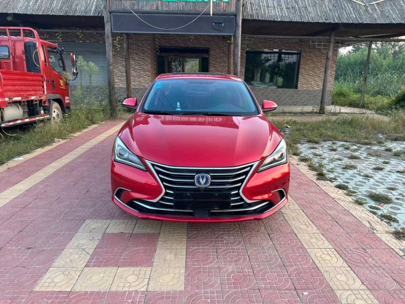 徐州18年长安汽车逸动1