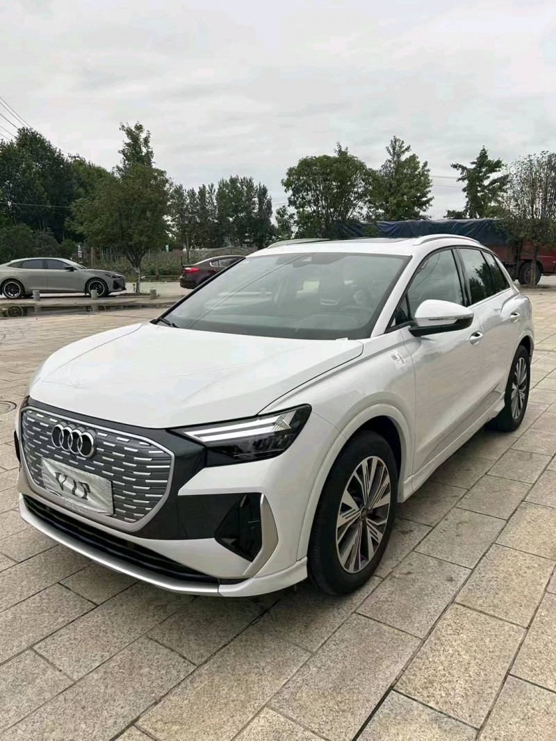 宜昌23年奧迪Q42